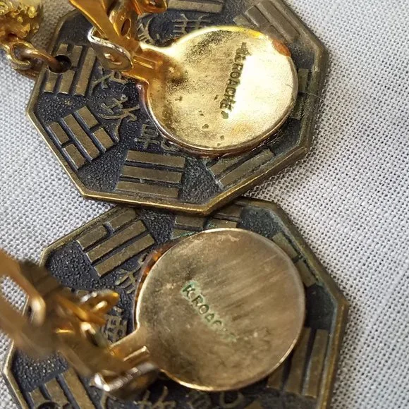 Karen Roache Unique Chinese Good Luck Crystal Clip-on Earrings - Picture 14 of 15